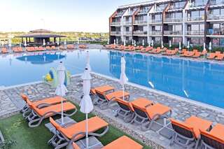 Курортные отели Topola Skies Resort & Aquapark - All Inclusive Топола Двухместный номер с 2 отдельными кроватями + дополнительной кроватью (2 взрослых + 1 ребенок)-1